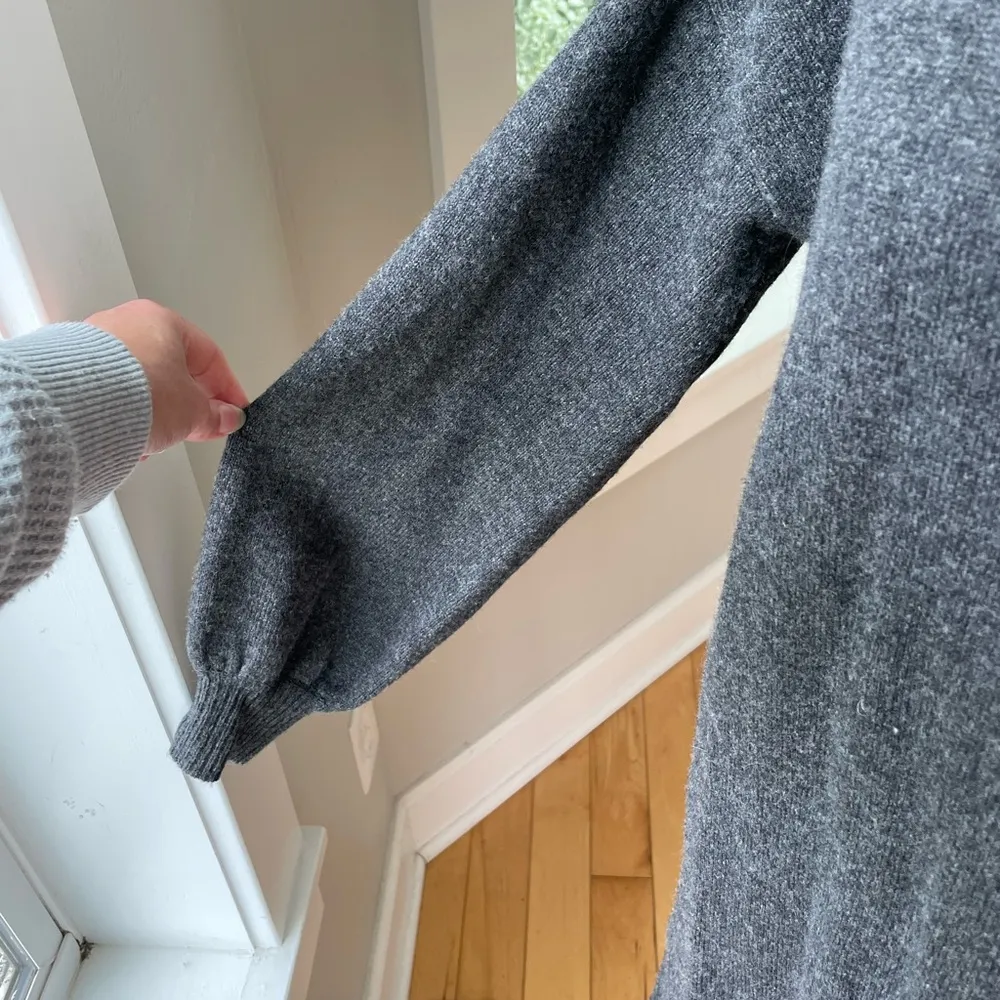 Madewell Charcoal Gray Boatneck Button Shoulder Merino Wool Mini Dress Small - Image 6