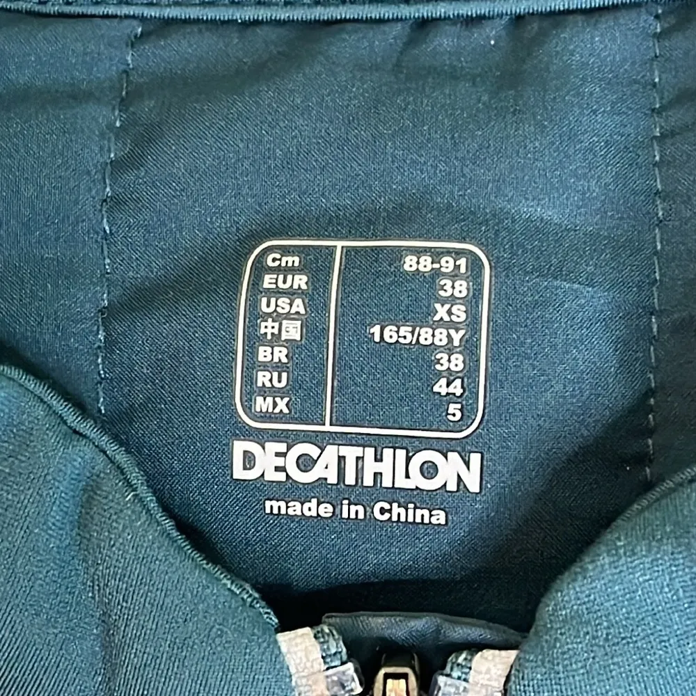 Decathlon Kalenji Women's Run Warm, Running Puffer Vest in green Size XS - Image 3