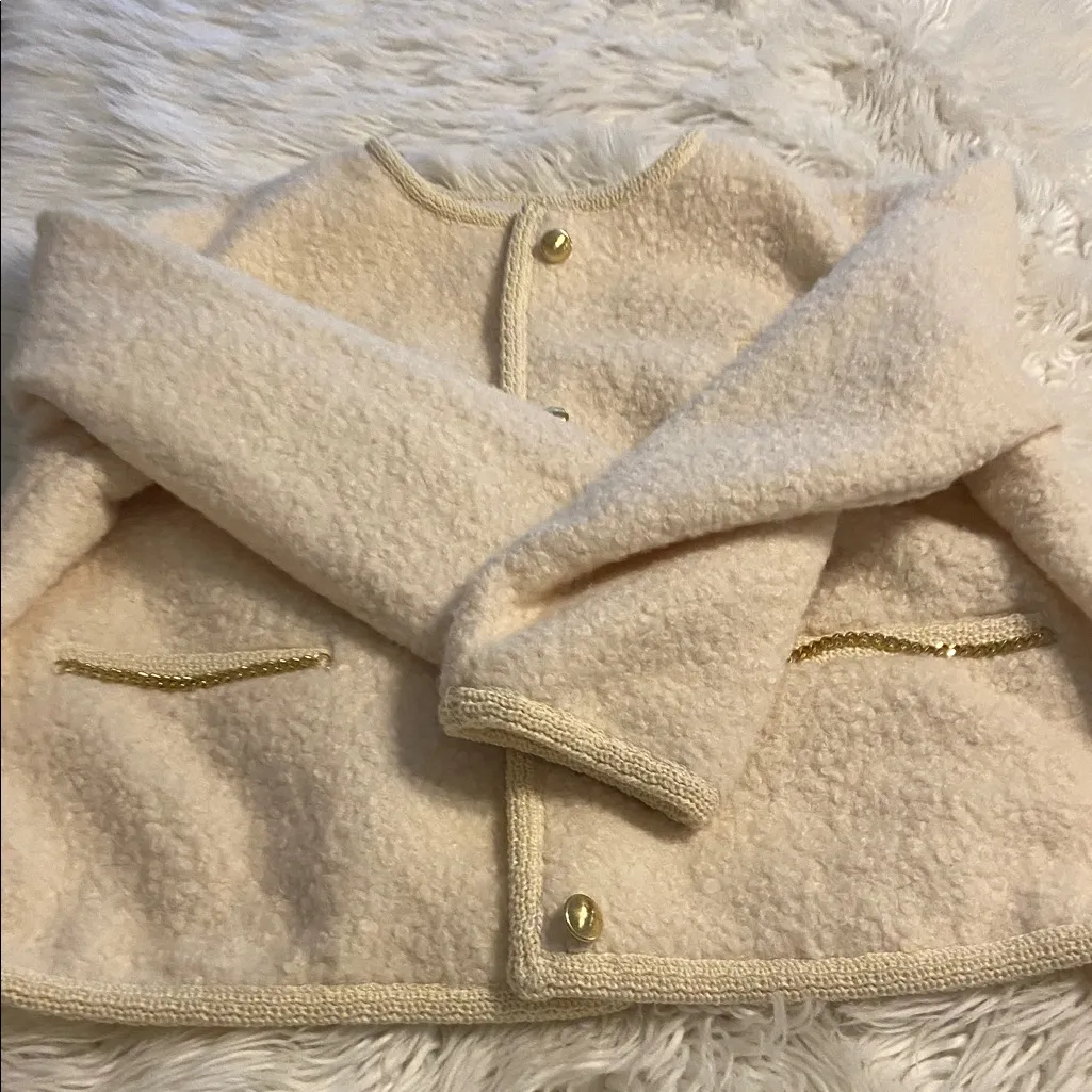 Future Collective Cozy Cream Jacket with Gold Buttons size 1X excellent cond - Image 10