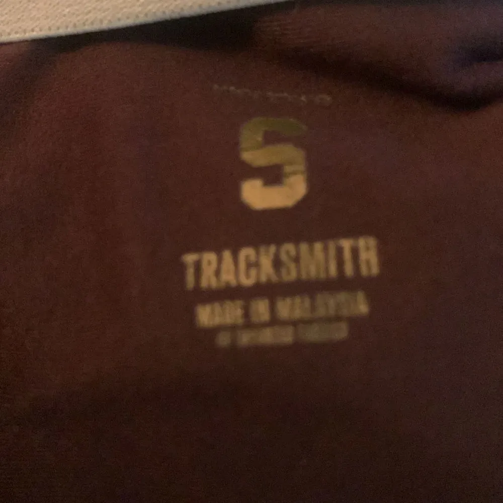 Tracksmith Lane Five Crop Tight Wine Red - Image 6