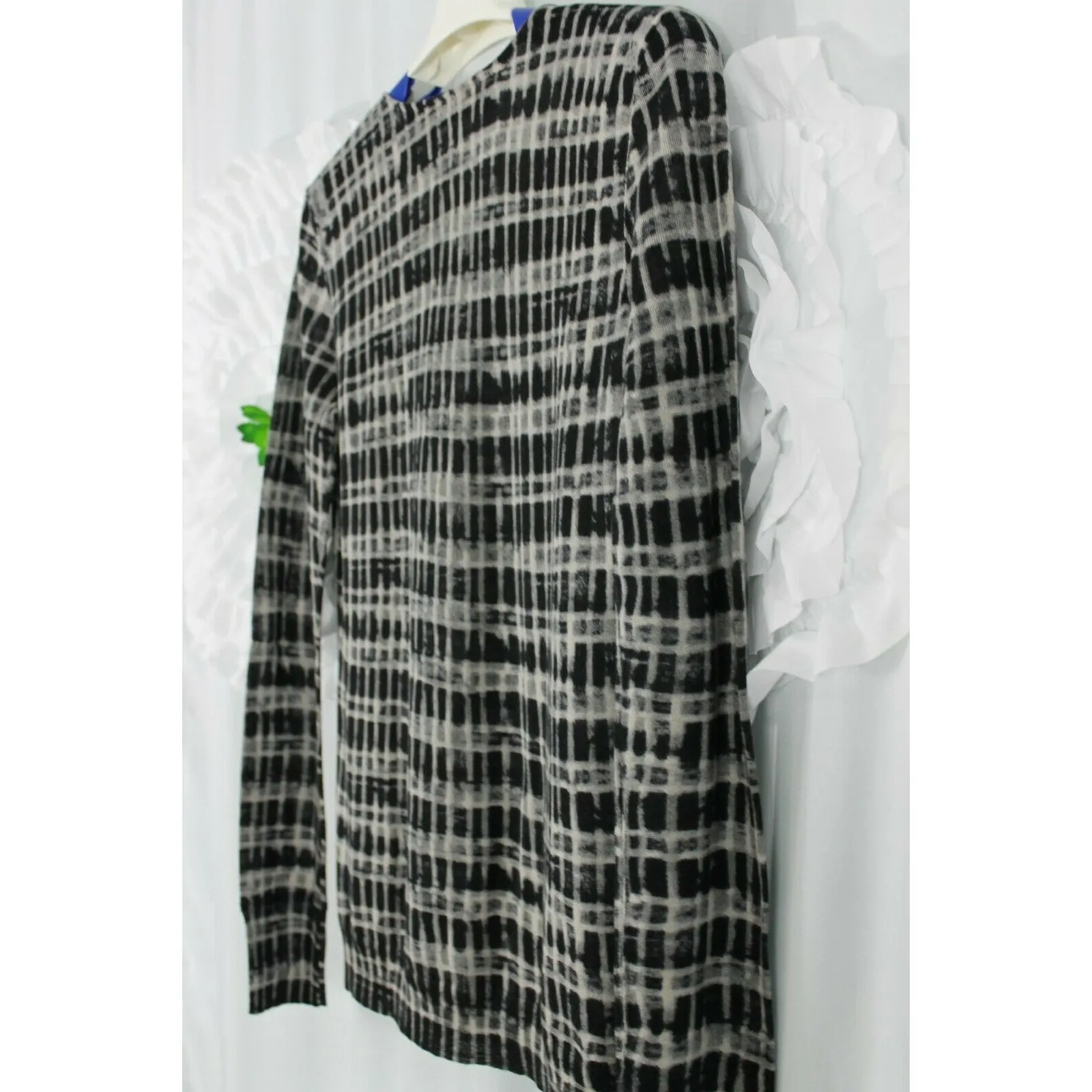 Lela Rose Wool Silk Blend Pullover Lightweight Knit Top Black Gray Print Size XS - Image 4