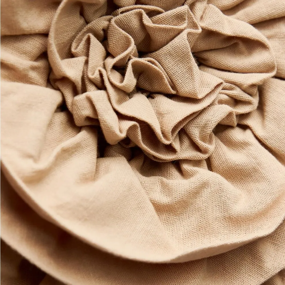 ZARA Textured Flower Top - Image 7