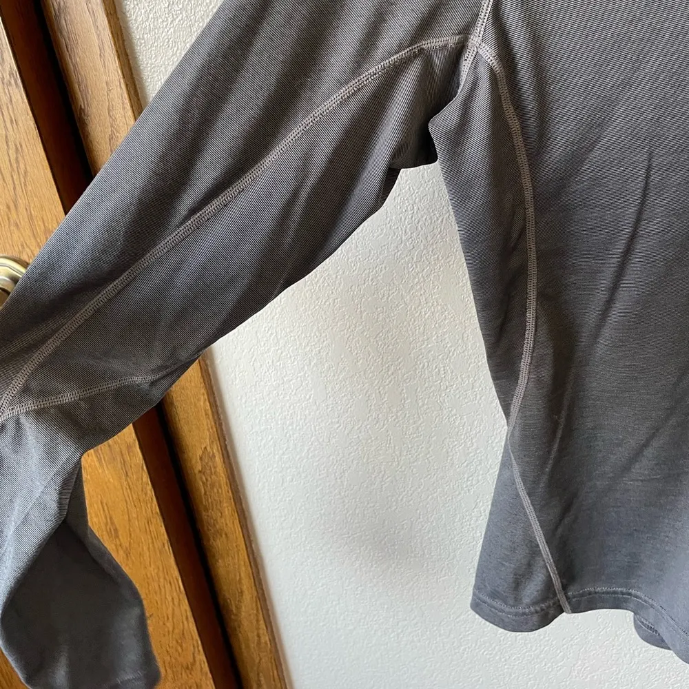 Columbia Titanium Pullover - Image 2