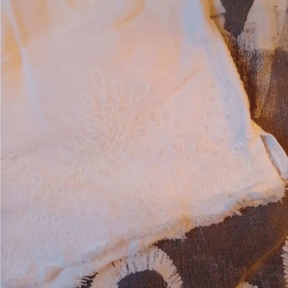 NWT Rag & Bone White Embroidered Justine Shorts - Image 5