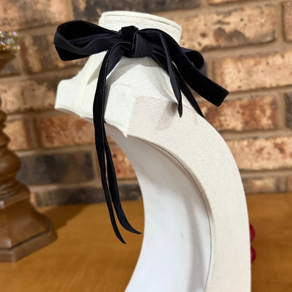 Red Beaded Statement Necklace with velvet tie closure - Image 4