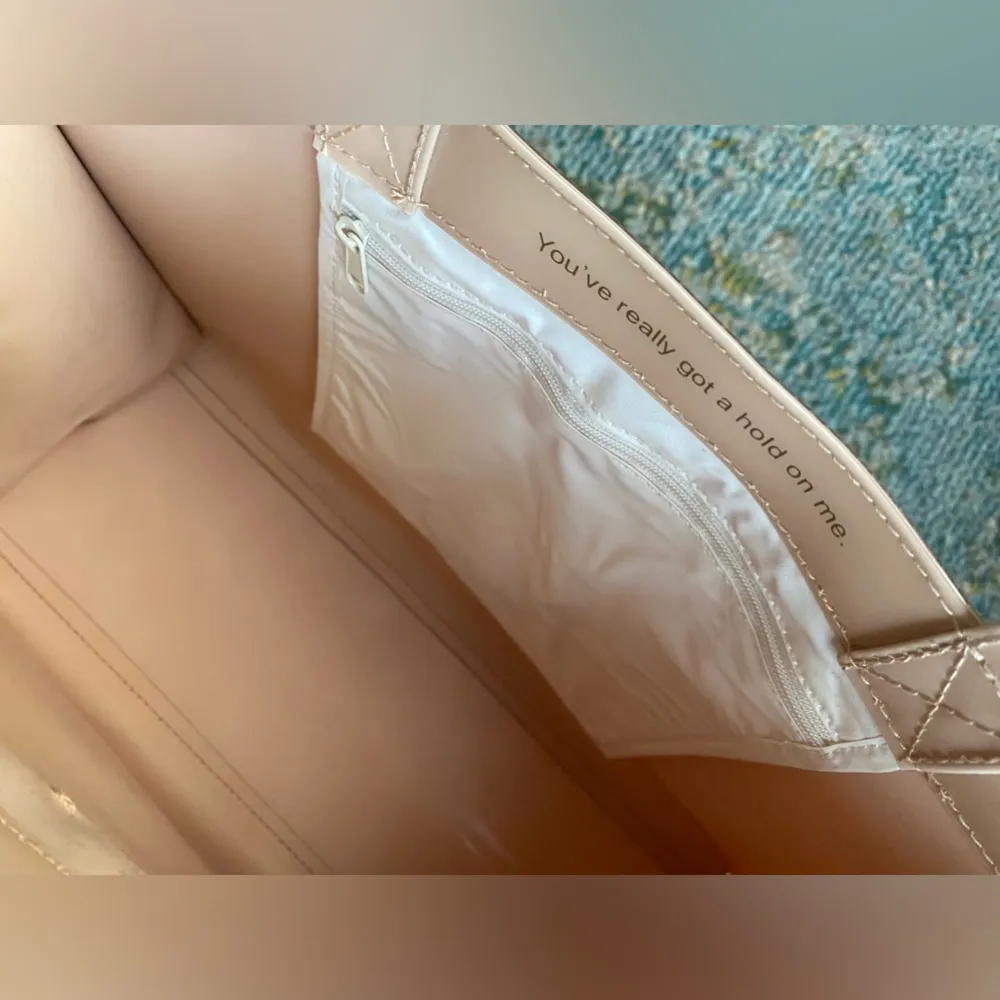 Ted Baker London nude medium PVC Icon bow tote bag - Image 10