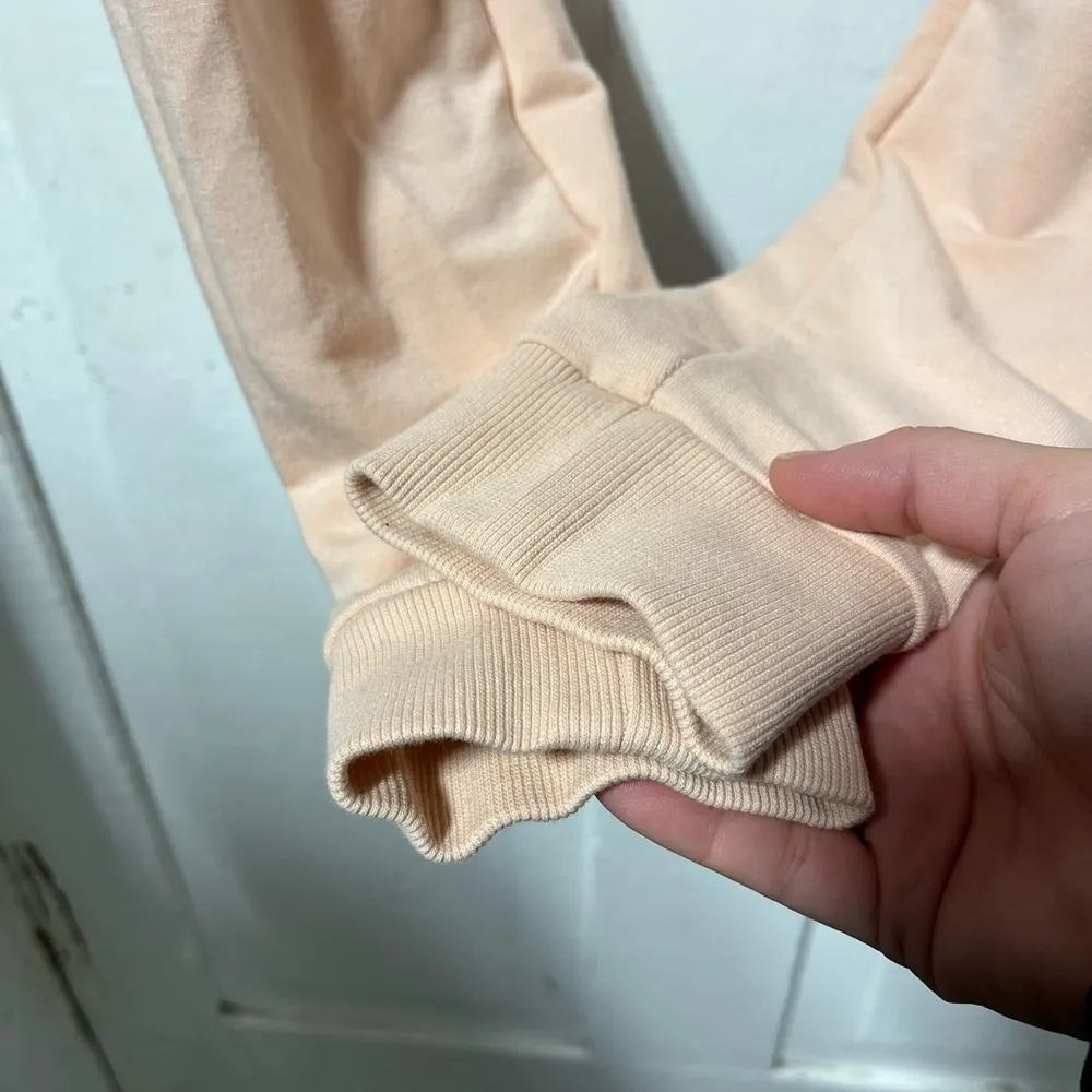 Gymshark Pippa Light Pink Training Joggers size medium - Image 6