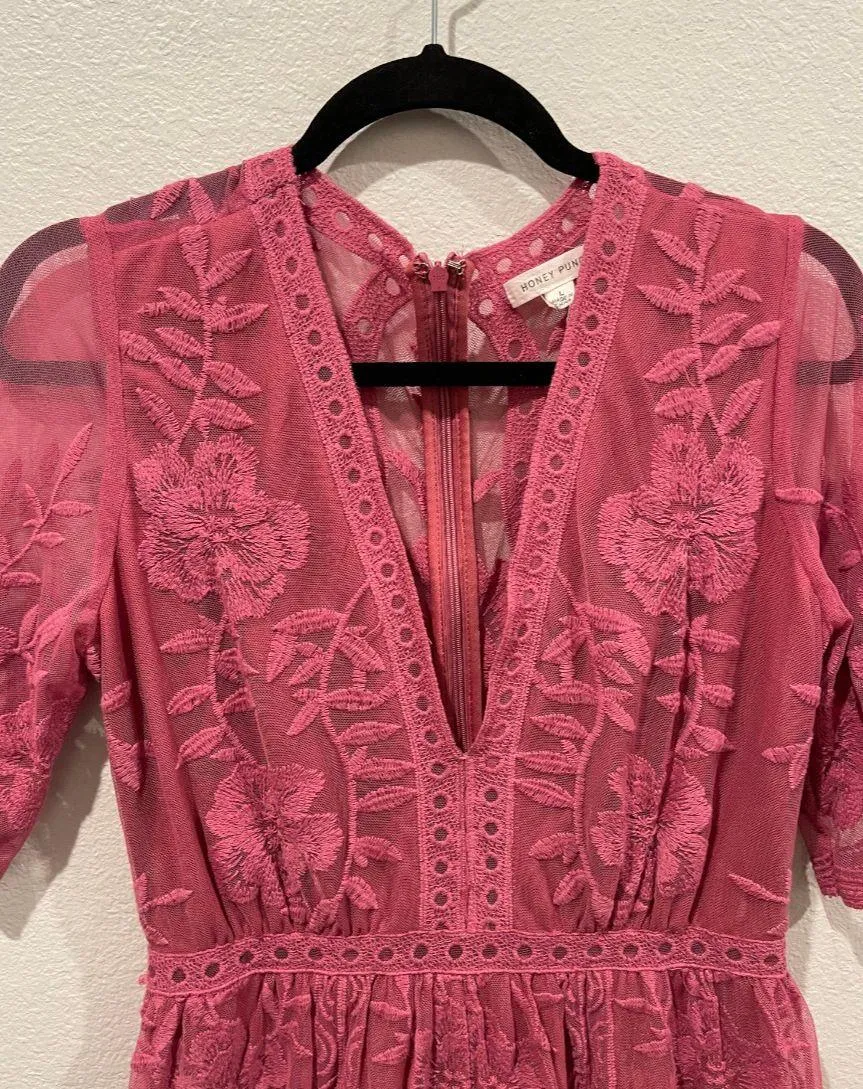 Honey Punch Raspberry Lace Romper - Image 3