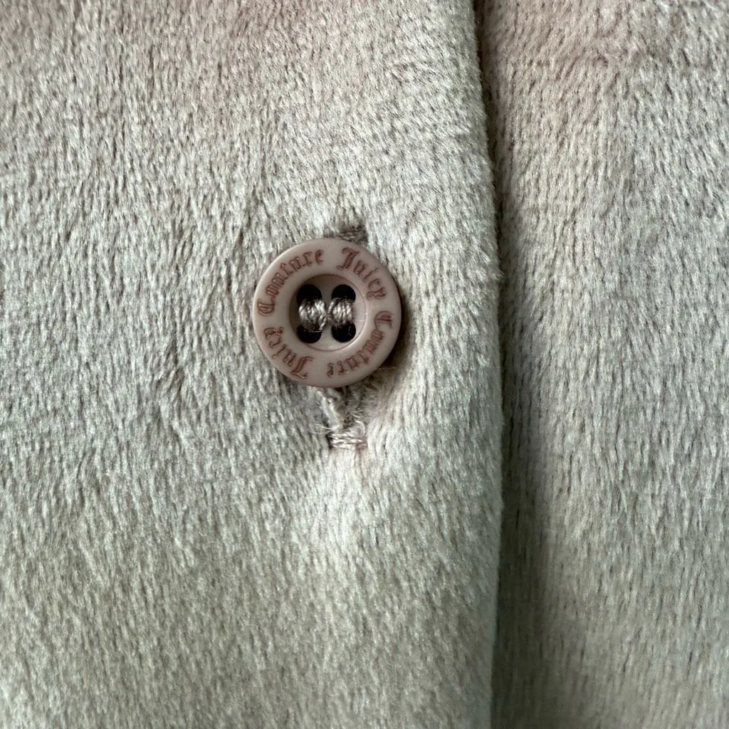 Juicy Couture Silky Soft Pink Velour Silver Bling Stud Cropped Button Up M - Image 8