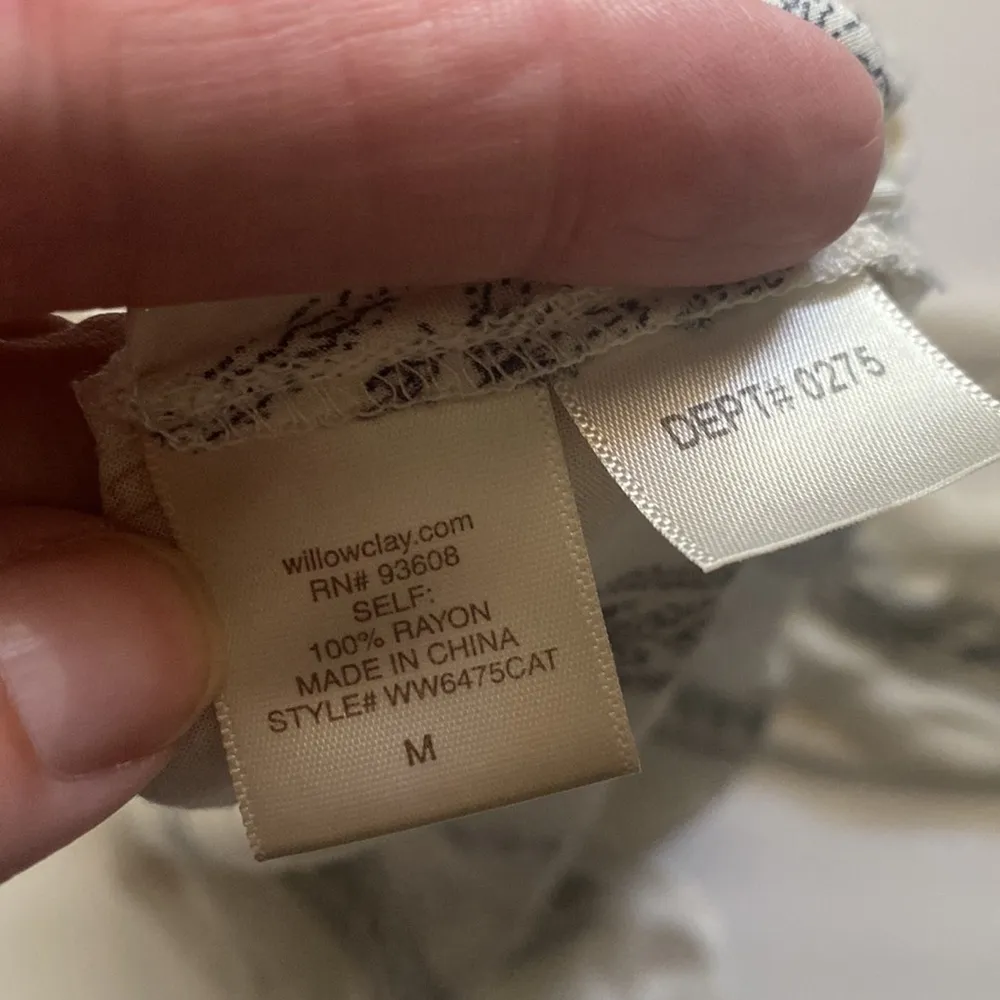 Willow & Clay  Anthropologie wrap embroidered boho tunic blouse, size medium - Image 8