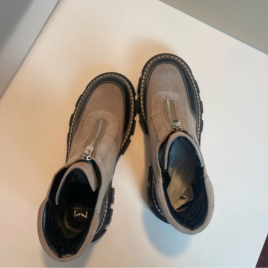 Marc Fisher Deric Lug Sole Bootie In Grey/Black Suede Leather Sz 8 NEW - Image 10