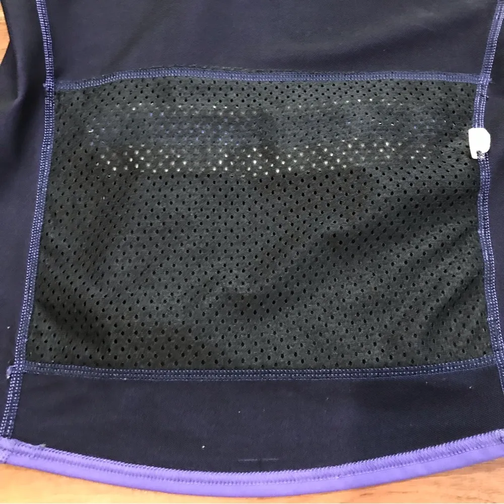 Patagonia  Purple 1/2 zip pullover with back pocket S base layer pull over - Image 15