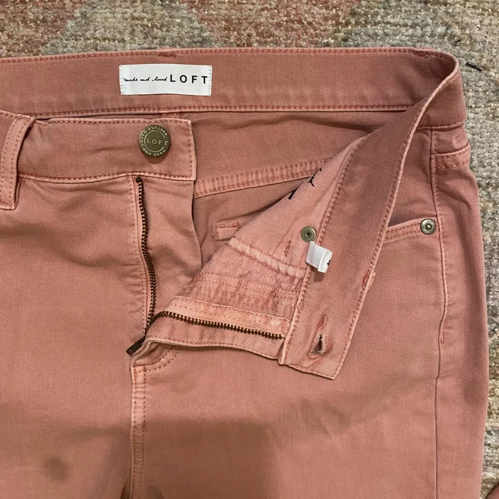 LOFT Made and Loved Dusty Rose Skinny Jeans with Frayed Hem - Image 4