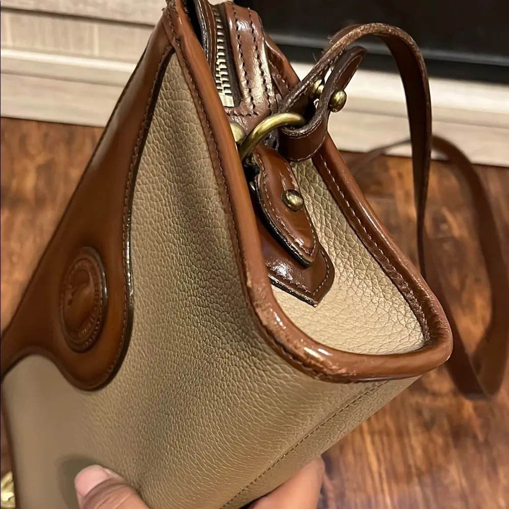 Dooney & Bourke Tan and Brown Leather Crossbody Bag - Image 5