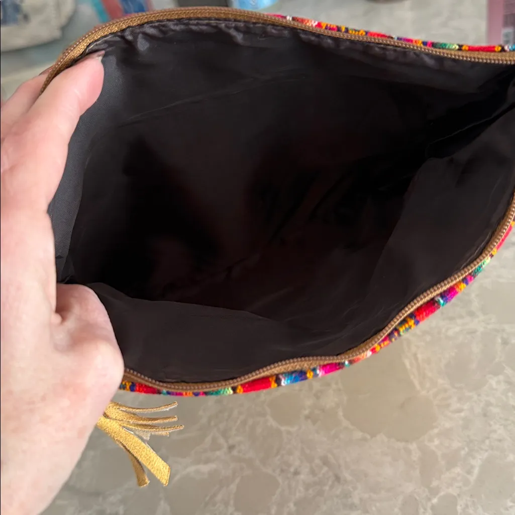 Peruvian foldover clutch bag with a colorful rainbow - Image 5