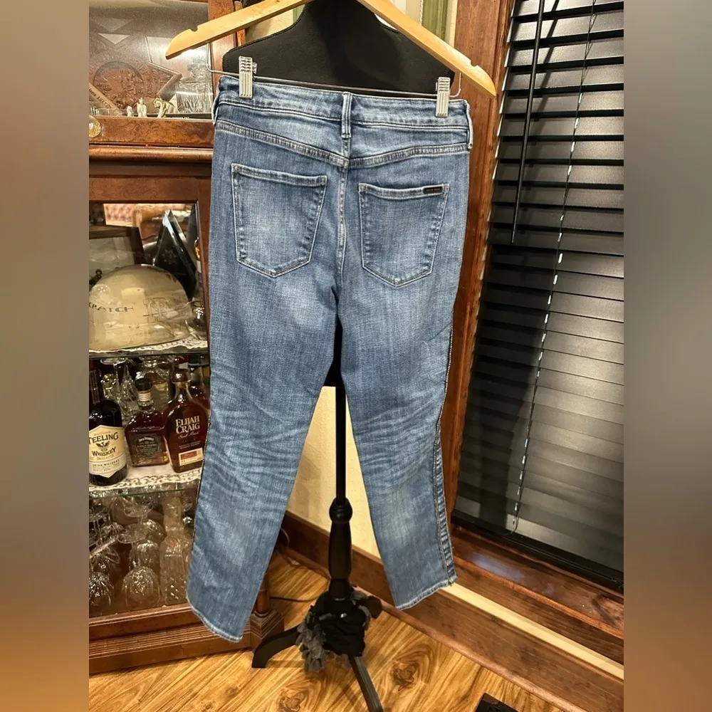 EUC White House Black Market The Everyday Soft High Rise Skinny side rhinestones - Image 2