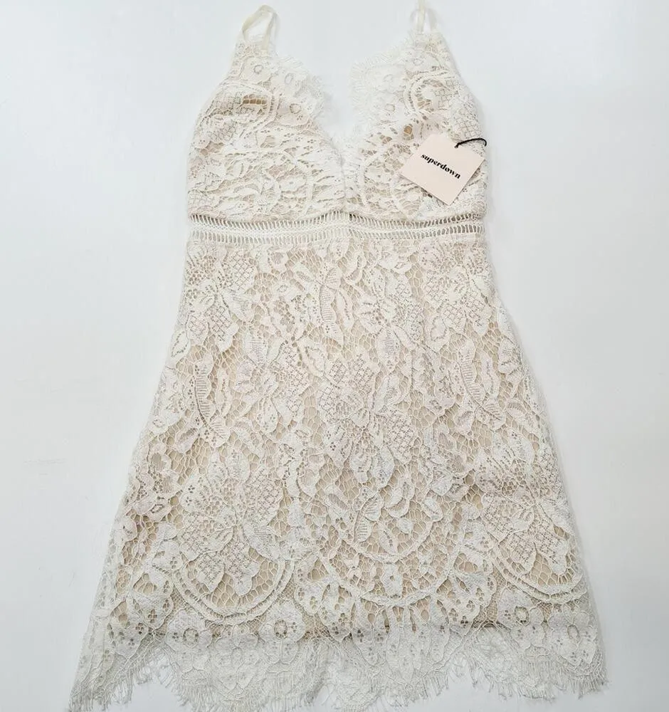 Superdown Remi Lace Mini Dress in White XXS - Image 3