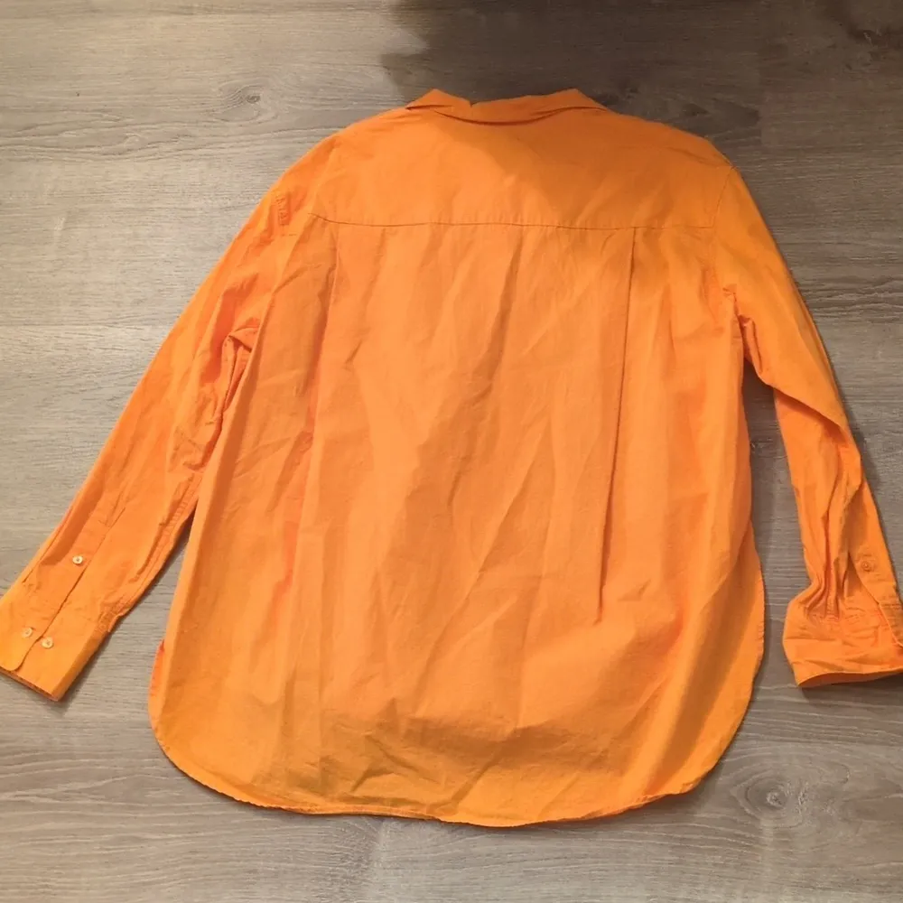 Babaton Oversized Orange Button Down Long Sleeve Shirt Size Medium - Image 6