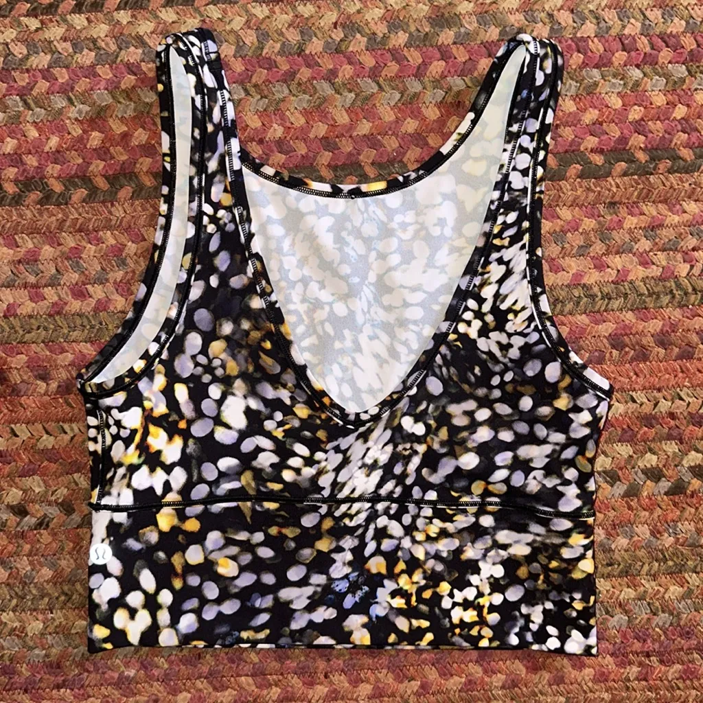 NWOT LULULEMON POWER PIVOT TANK METROPOLIS GLOW MULTI REVERSIBLE - Image 3