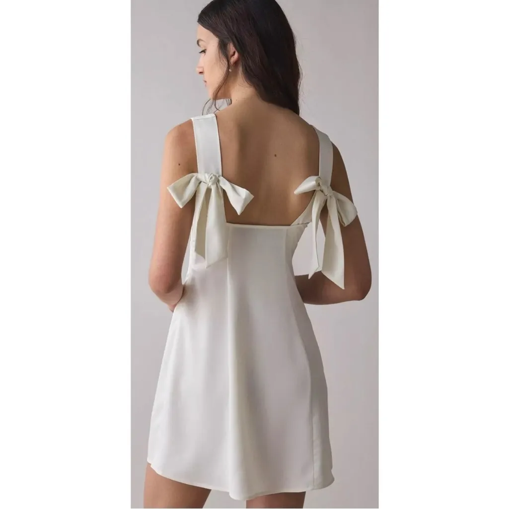 Urban Outfitters🤍 Bri Double Bow Satin White Mini Dress - Size XS Women’s - Image 2