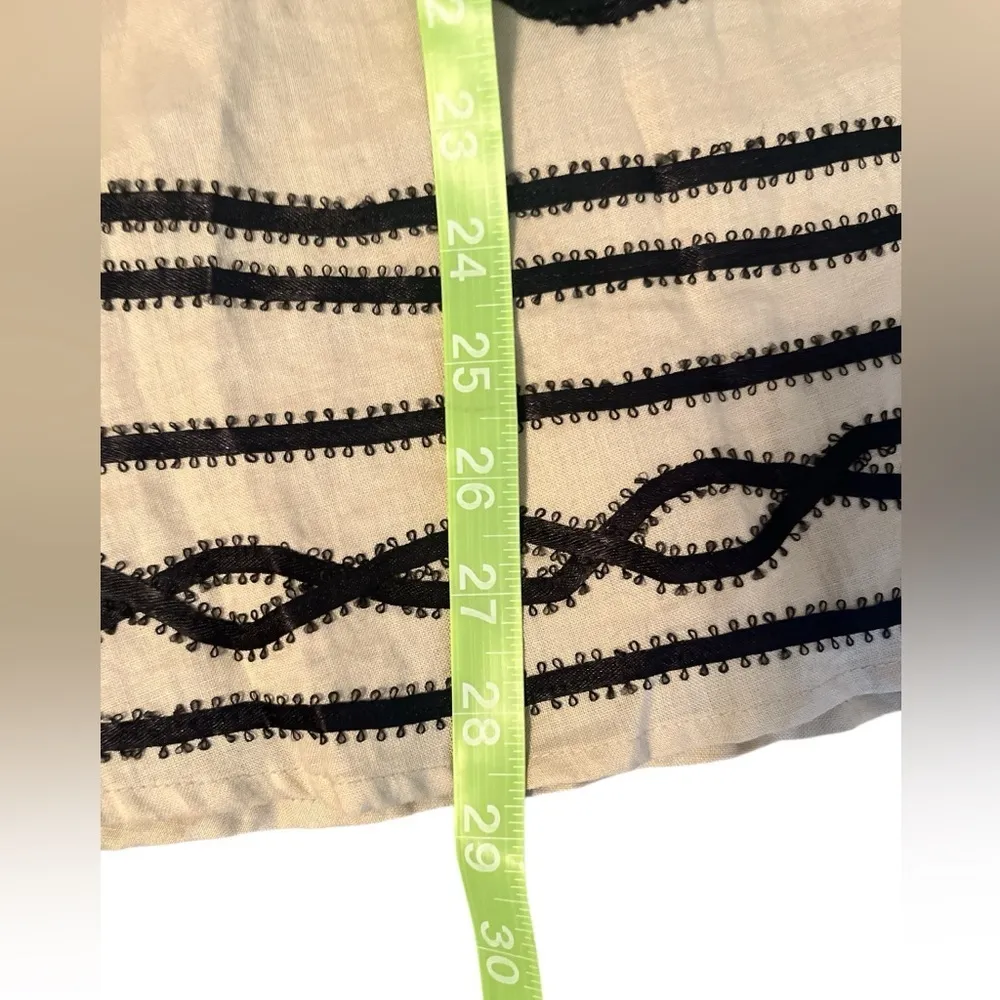 Carole Little Ladies Linen Embroidered Skirt Beige / Black Size 10 Tan - Image 4