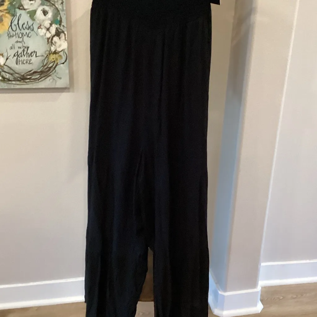 Chic Strapless black wide leg smocked Jumpsuit Size undefined - Image 3