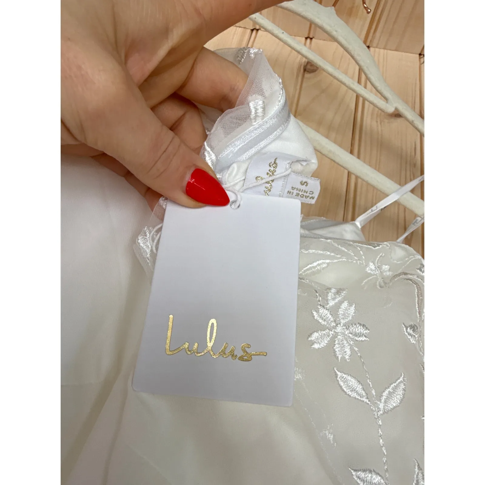 NWT Lulus Beloved Beginning White Embroidered Off-the-Shoulder Maxi Dress Size S - Image 8