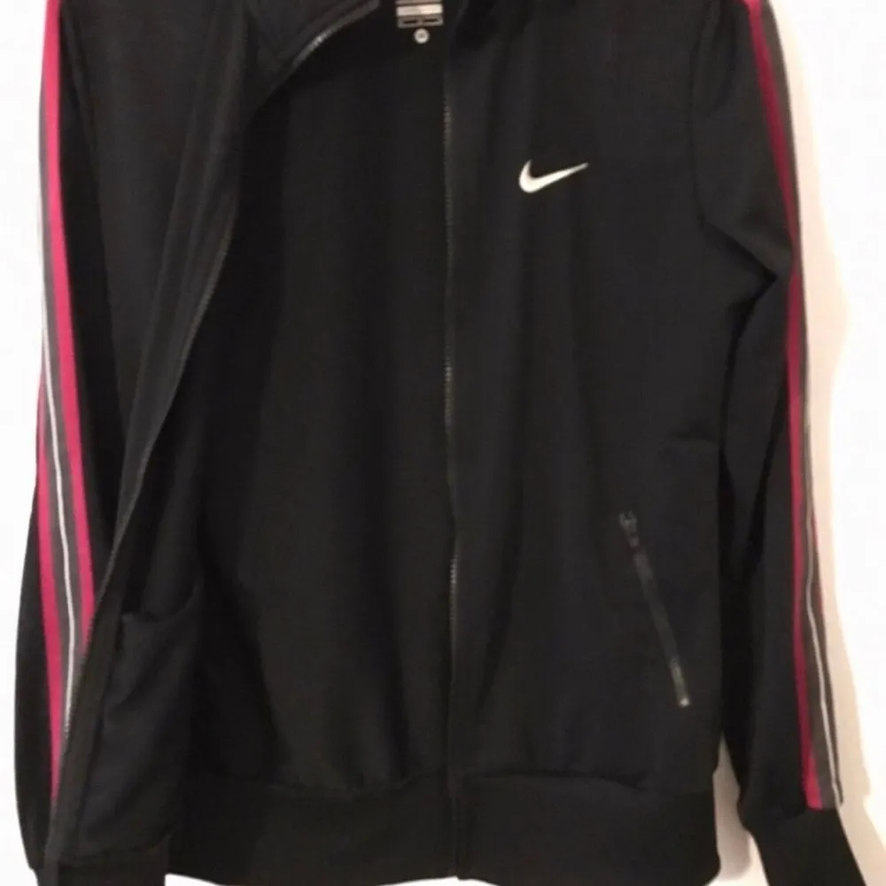 Nike Activewear athletic zip up long sleeve jacket women size medium - Image 5
