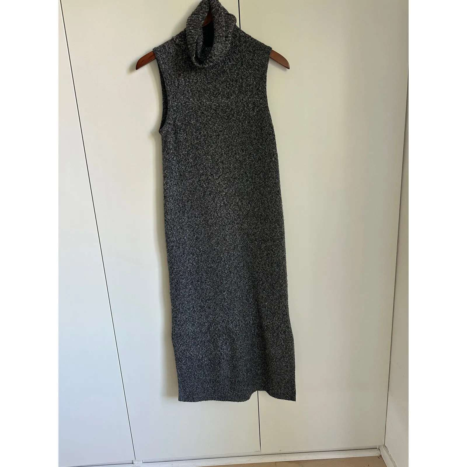 Rachel Rachel  Turtleneck sweater dress Size XS Midi Gray Fall Fashion Staple - Image 4
