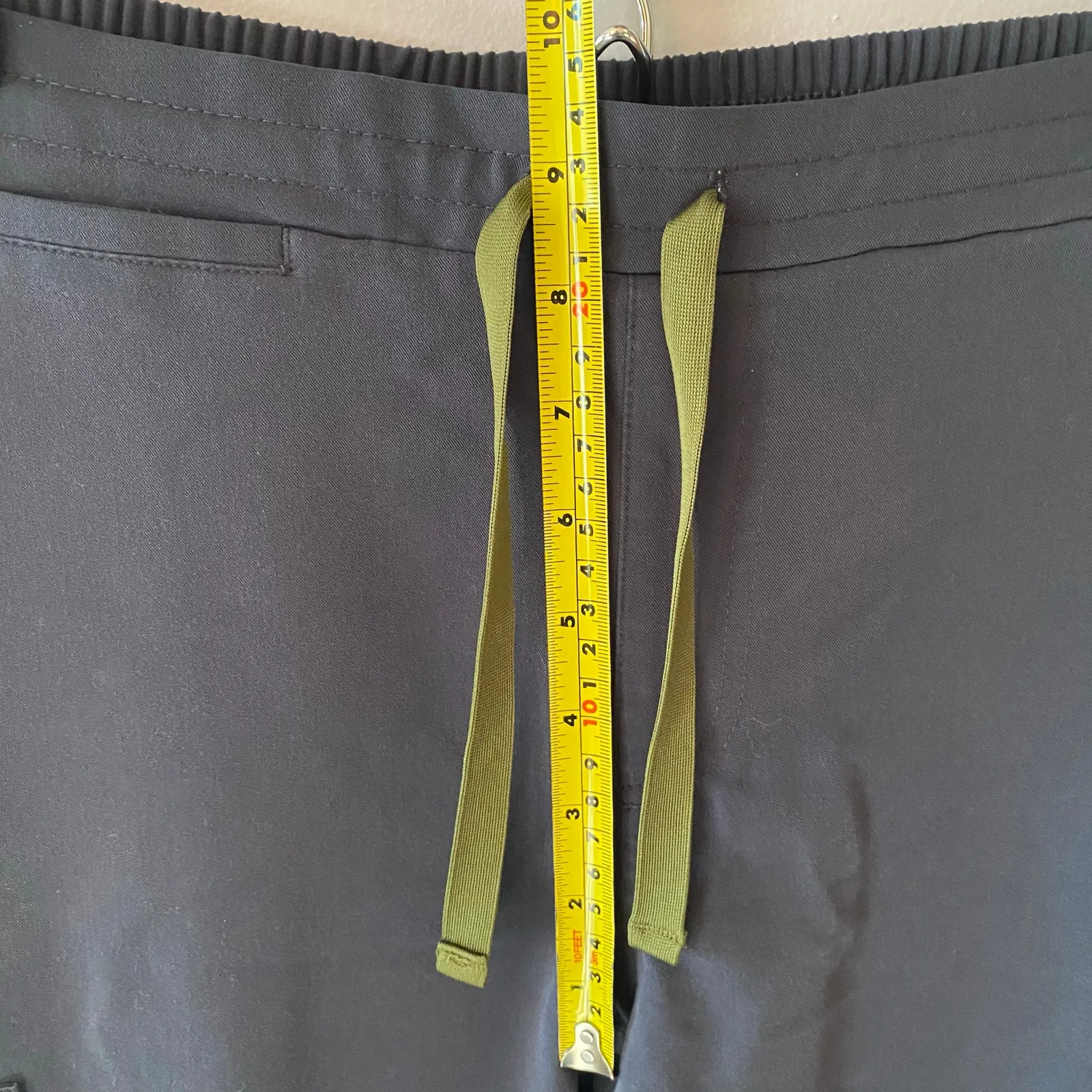 FIGS Dark Gray Yola Straight Leg Scrub Pants Uniform Nurse Dr Women's size Small - Image 7