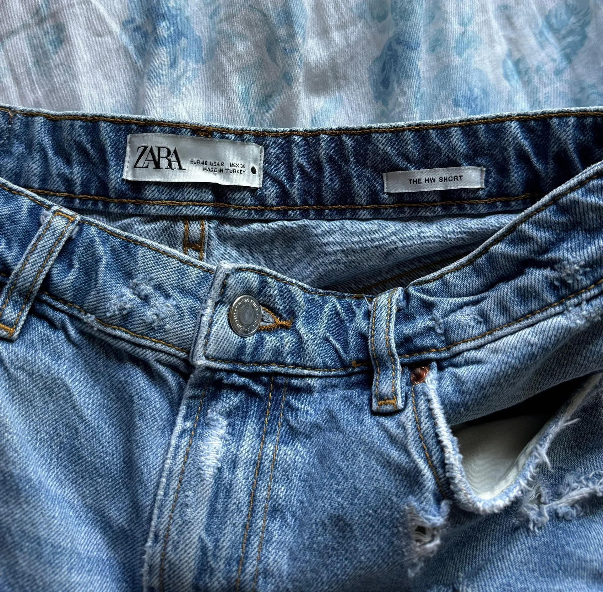 Jean Shorts - Image 2