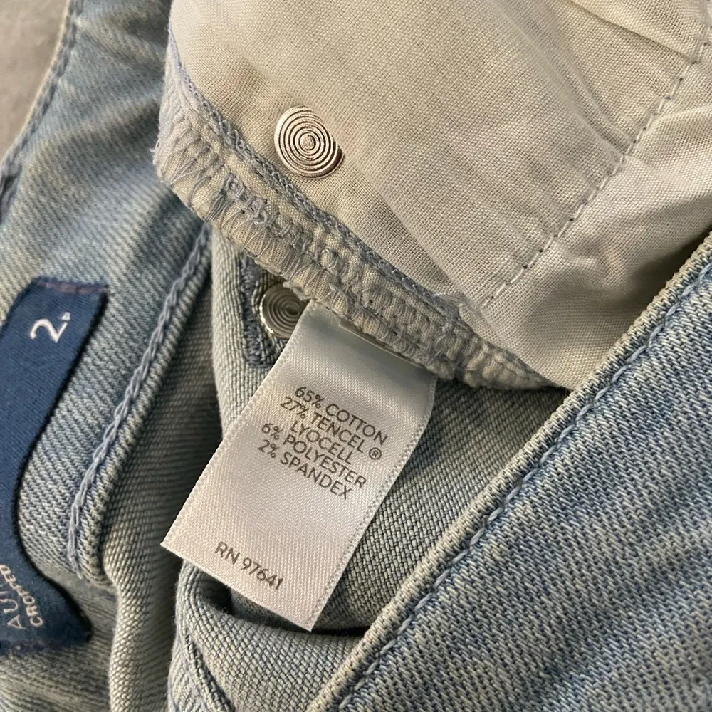 NWOT J. Jill Denim Size 2P Authentic Fit Light Wash Cuffed Cropped Stretch Jeans Blue - Image 12