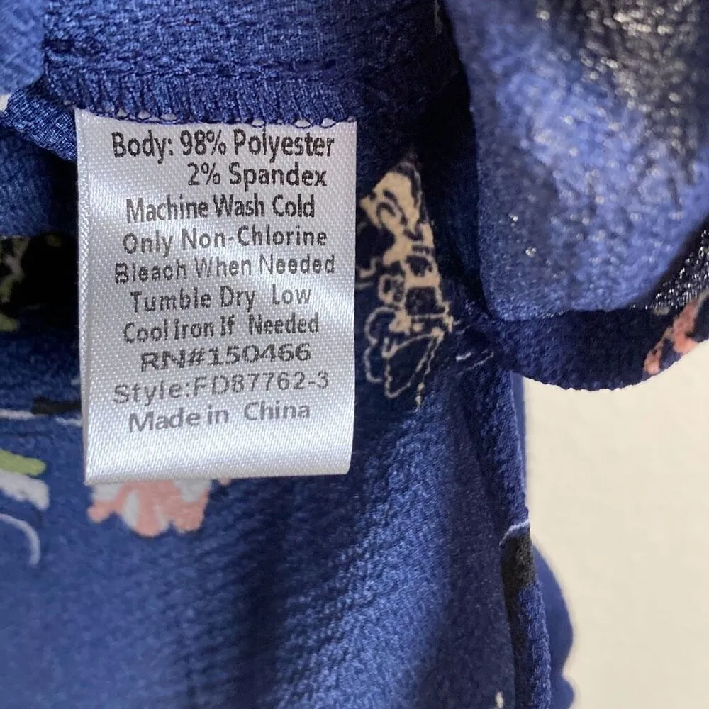 Fun2Fun Navy Floral Split Neck Kenmore Pullover‎ Blouse Size XS (N2) NWOT Blue - Image 9