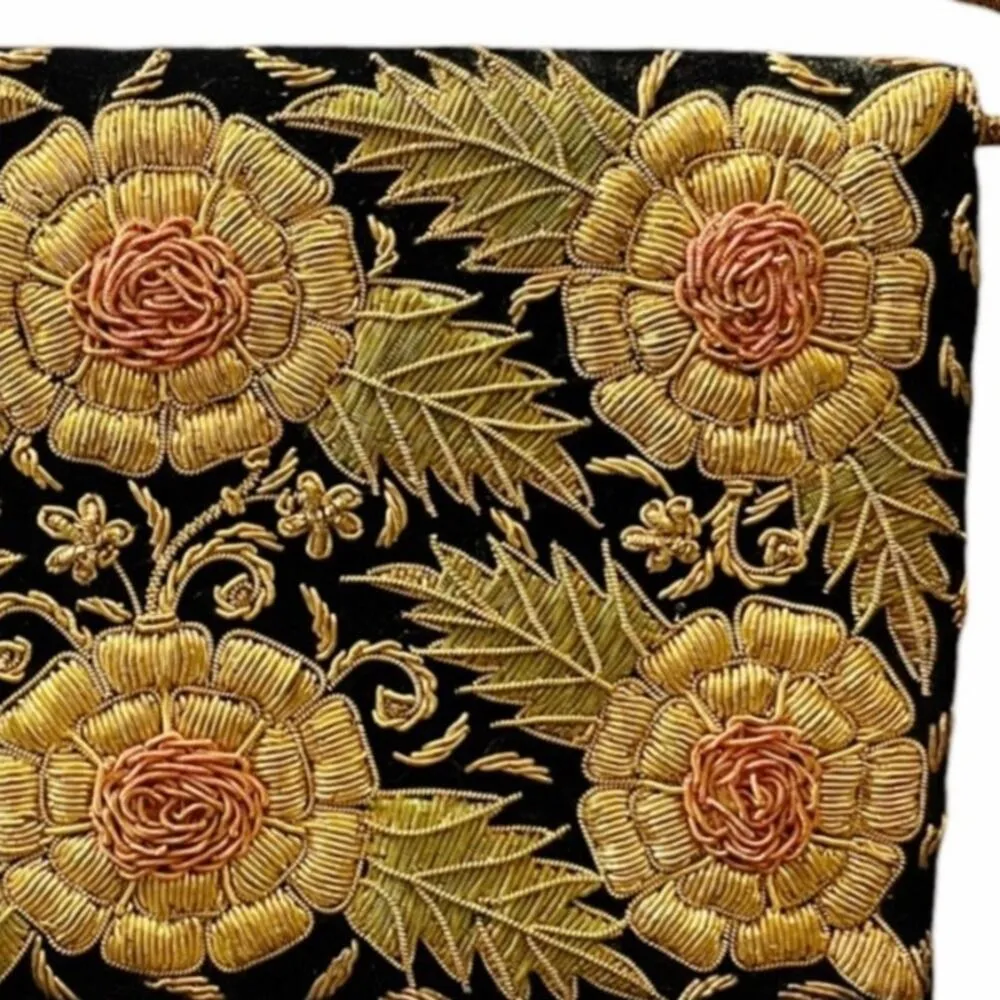 VINTAGE ZARDOZI Metal Embroidered Envelope Clutch Gold Black Velvet Handmade - Image 3