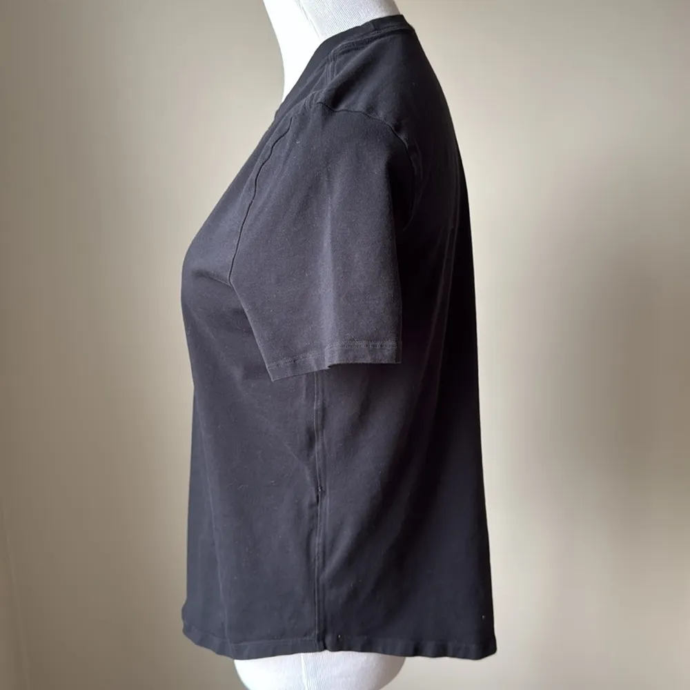 Lululemon Short Sleeve Tee Shirt - Image 2