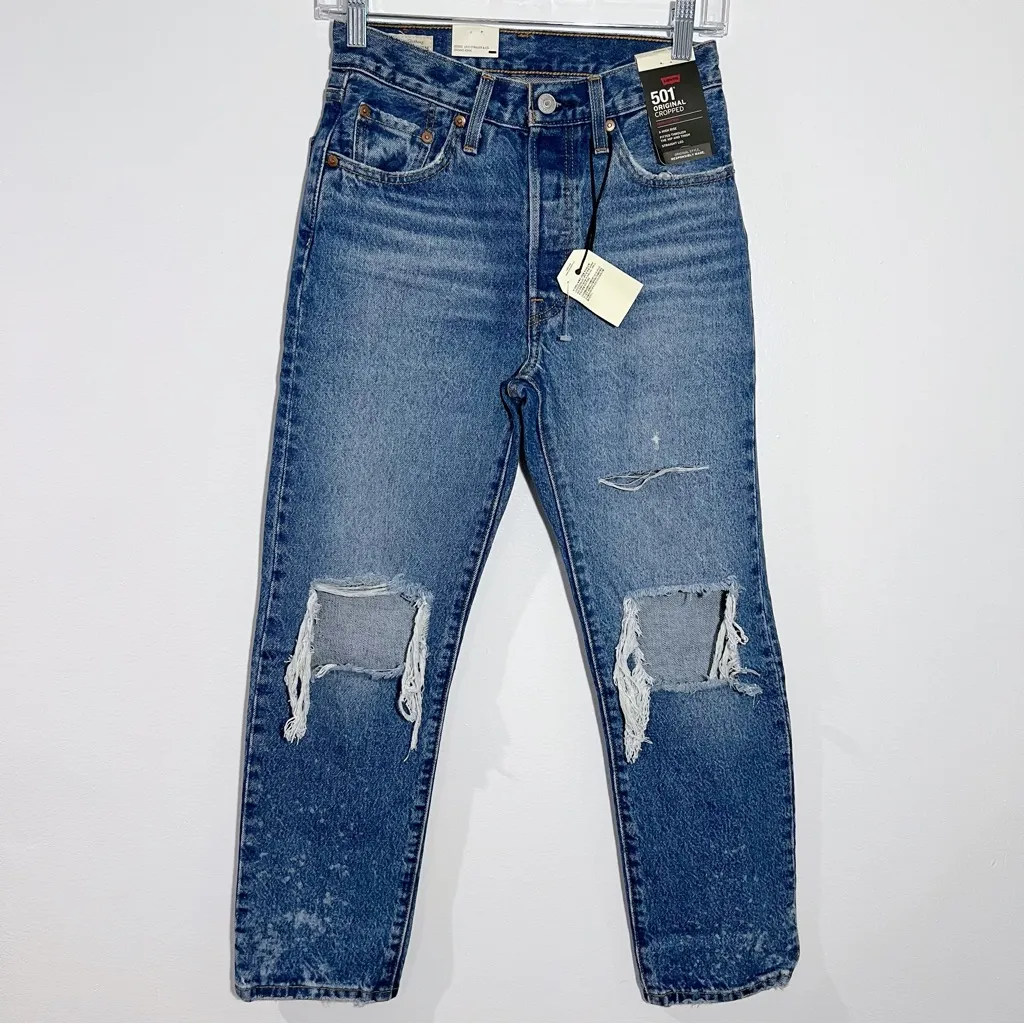 Levi's Women's 501 Original‎ Premium Cropped Jeans in Athens Ranks Size 24 x 26 - Image 3