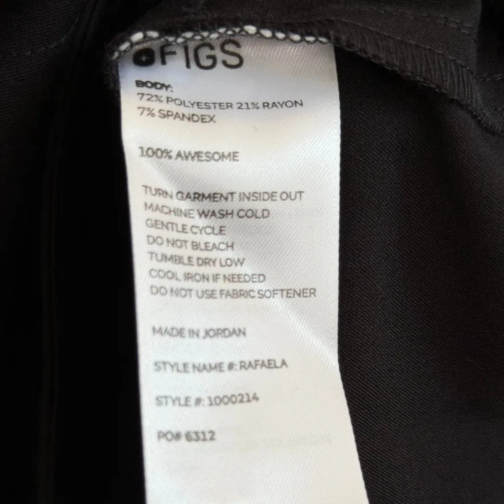 Figs Rafaela Oversized Scrub Top in Black, Size X-Large - Image 8