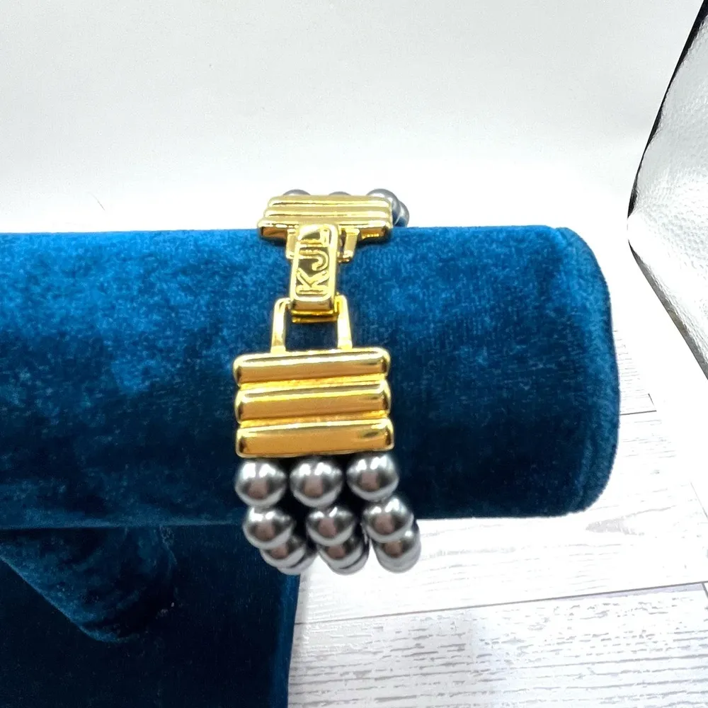 KJL Bracelet Beautiful 3 Strand KENNETH LANE Faux Silver Pearls Luxury Vintage - Image 7
