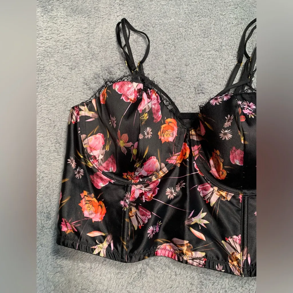 NWT Victoria’s Secret corset bra very sexy floral 36D - Image 2