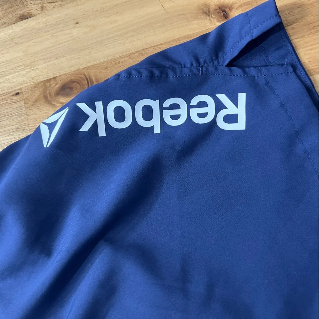 Reebok Women’s Running Shorts Navy Blue XL - Image 2