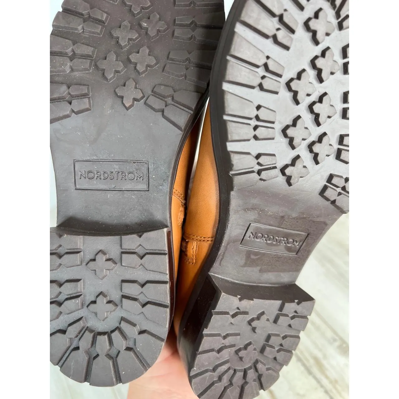 Nordstrom LEA Boots Womens Size 5.5 Tan Riding Knee-High Side Zip Classic - Image 8