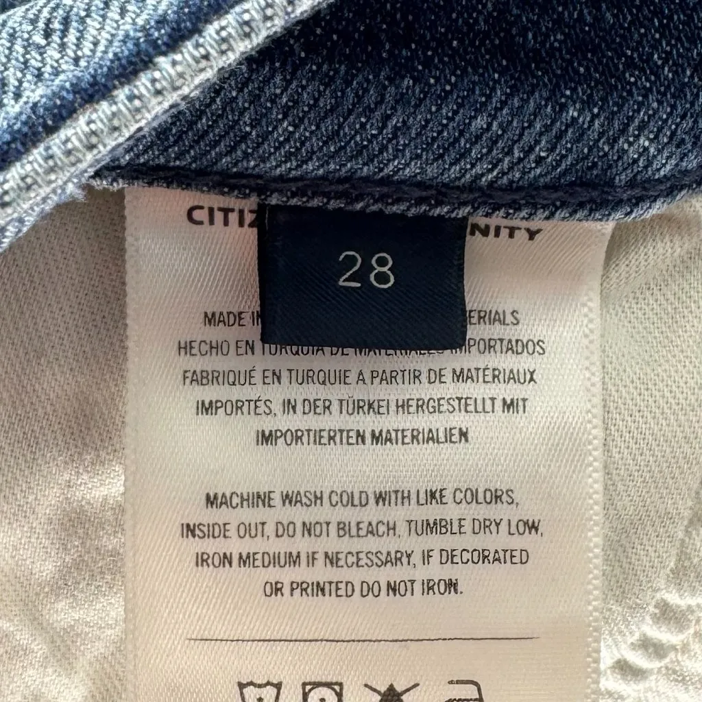 Citizens of Humanity Charlotte Button Fly High Rise Straight Leg Size 28 - Image 9