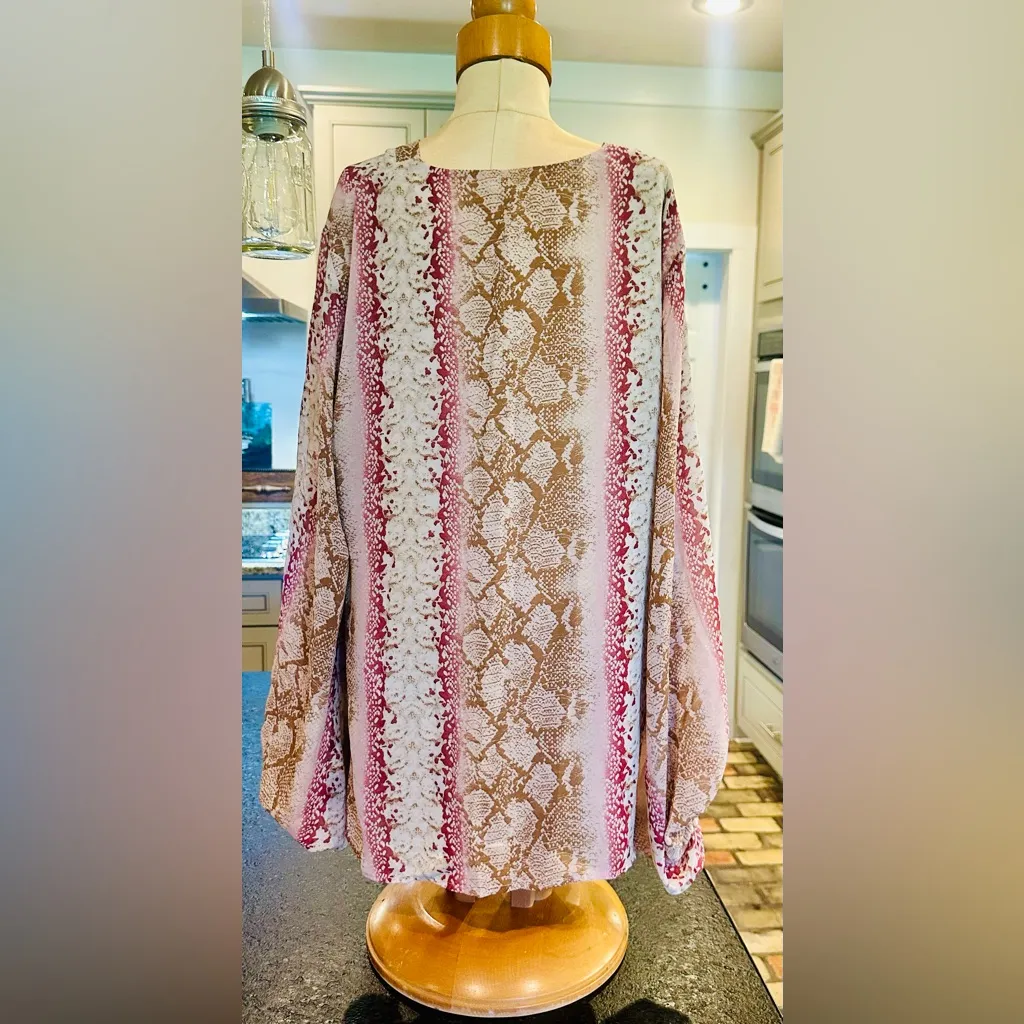 Entro Pink and Cream Snake Print Blouse - Image 2