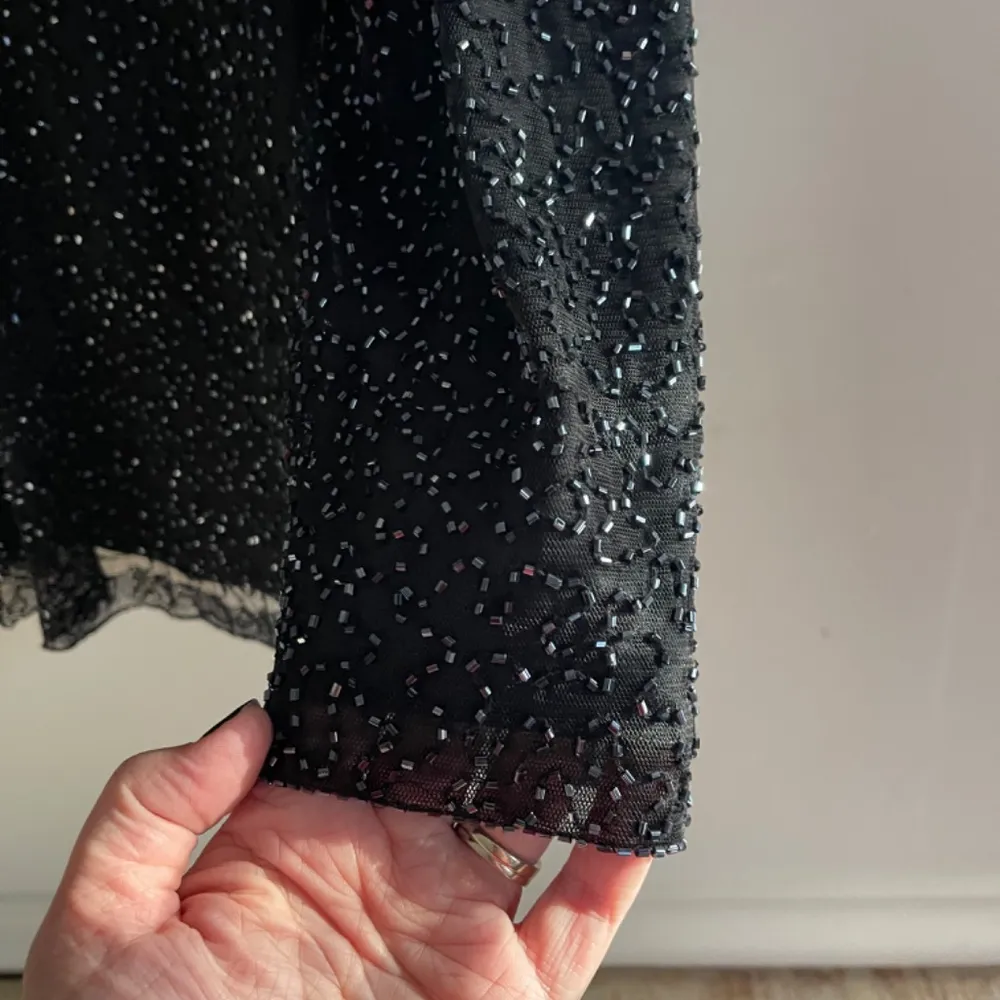 Vintage Chadwicks Black Beaded Top V-Neck Womens Large Fairy Whimsy Valentines - Image 7