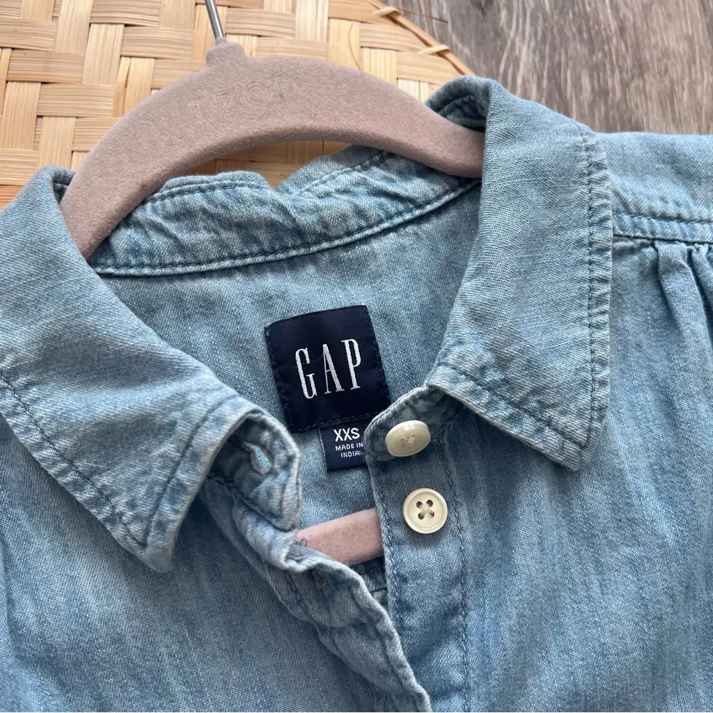 Gap  tiered denim puff‎ sleeve dress - Image 2