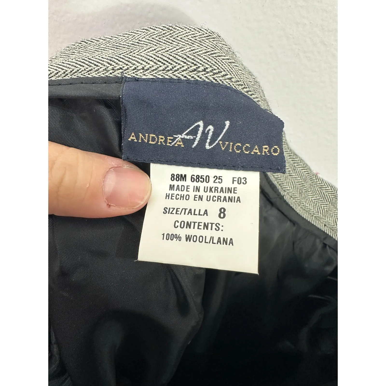 Andrea Viccaro 100% Wool Herringbone Trousers Size 8 Quiet Luxury Tailored Pants Gray - Image 3