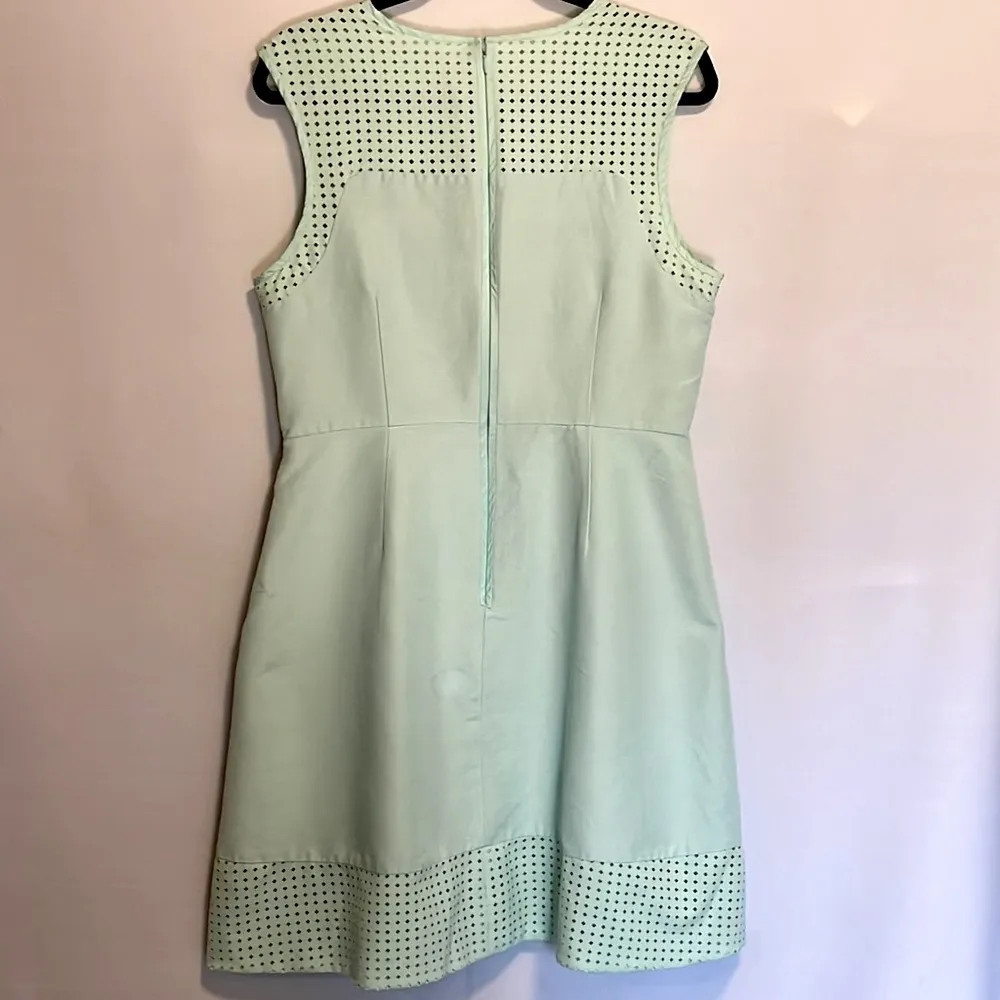 J. Crew A-line laser cut perforated sleeveless dress with pockets in mint - Image 4