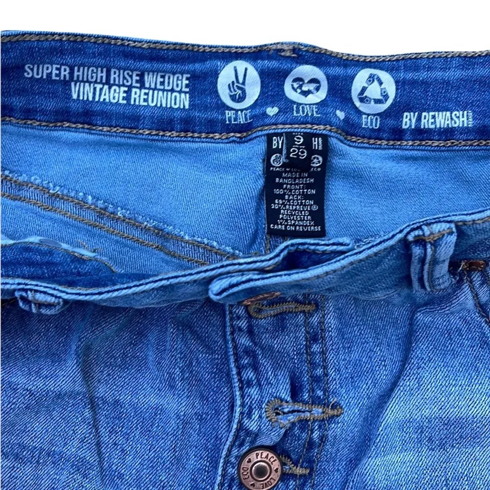 Rewash super high rise wedge vintage reunion Jean shorts size 29 - Image 4