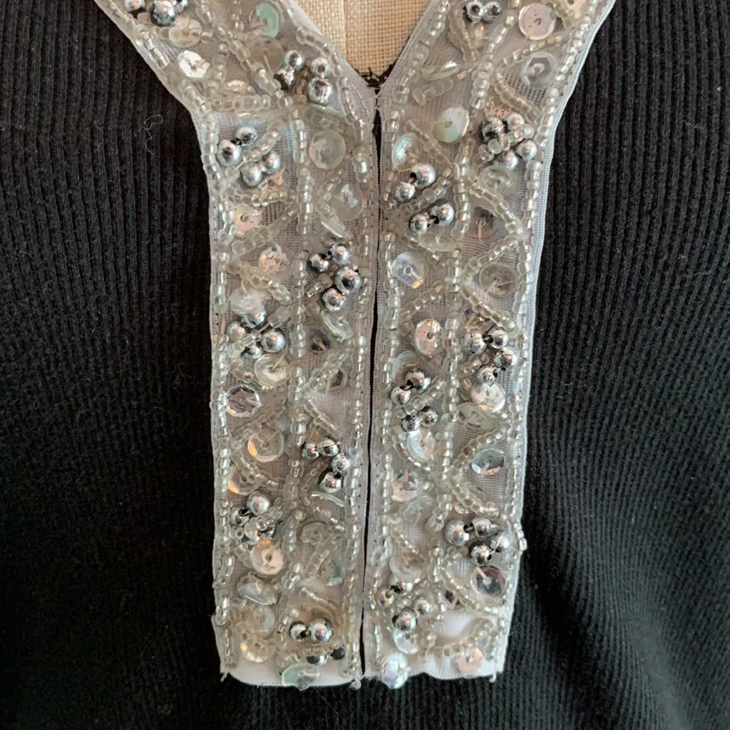 Spenser Jeremy black V neck ribbed sleeveless top with silver embellishments - Image 4