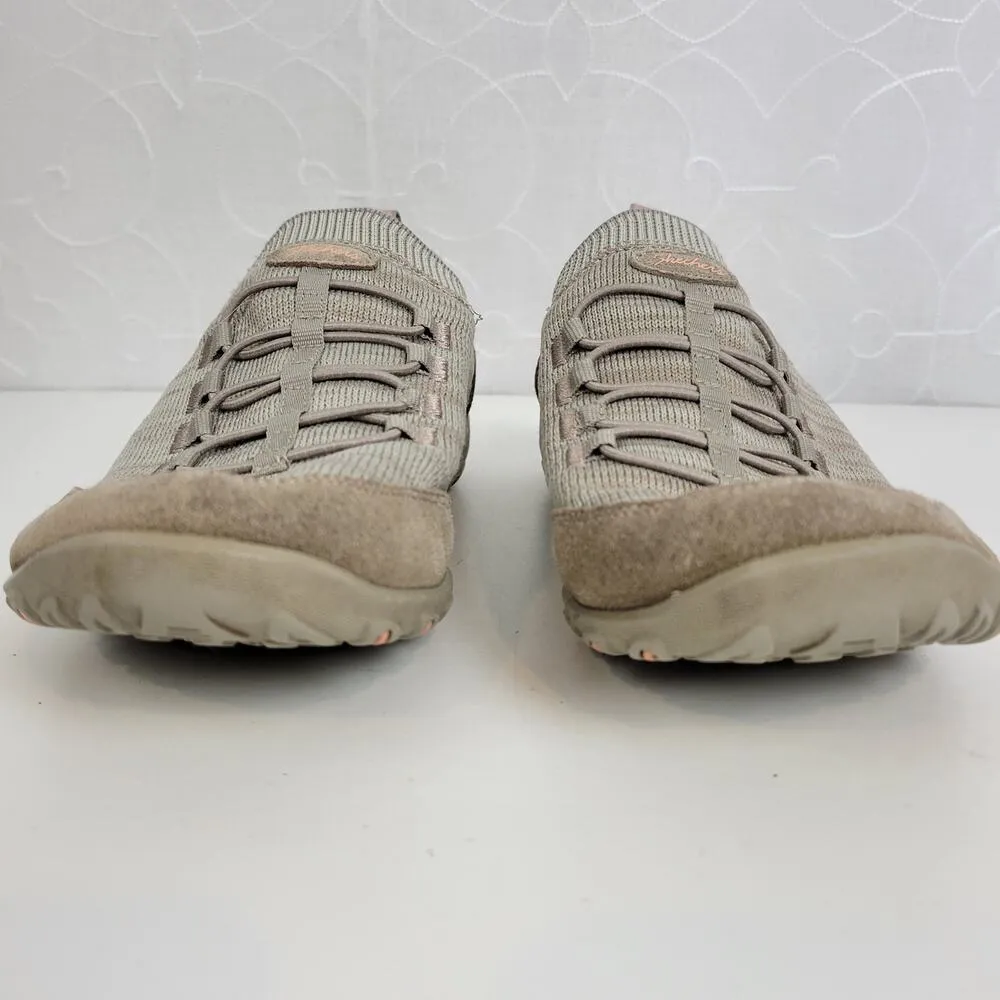 Sketchers Womens Shoe 9.5 Brown Taupe Slip On Classic Fit Air Cooled Memory Foam - Image 7